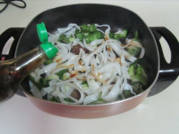 白菜牛肉炒米粉