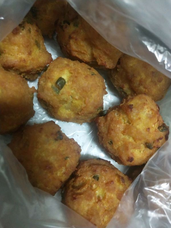 红烧狮子头又名曰四喜丸子