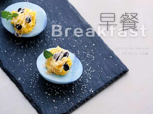 梅子海盐鸡蛋沙拉杯