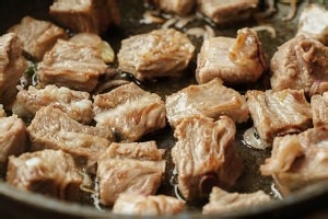 焖排骨饭,超级好吃的那种?