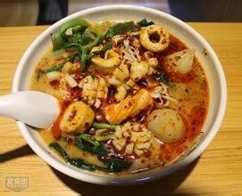 吃麻辣烫有害吗