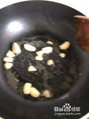 鸡肉煲的家常做法