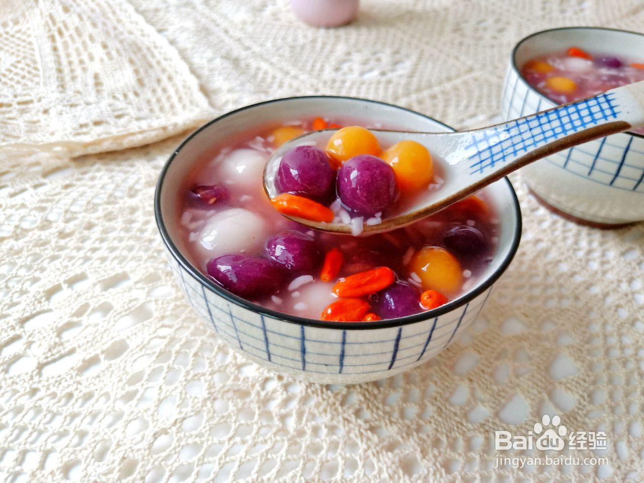 酒酿彩色芋圆的做法