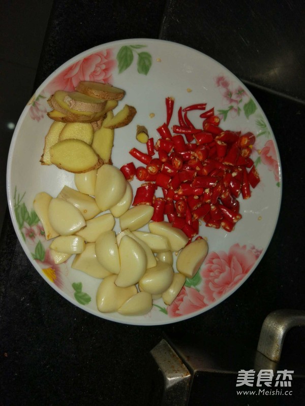 香辣蟹脚的做法