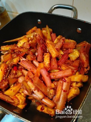 健康养生佳品芋头花蒸茄子（云南菜）的做法