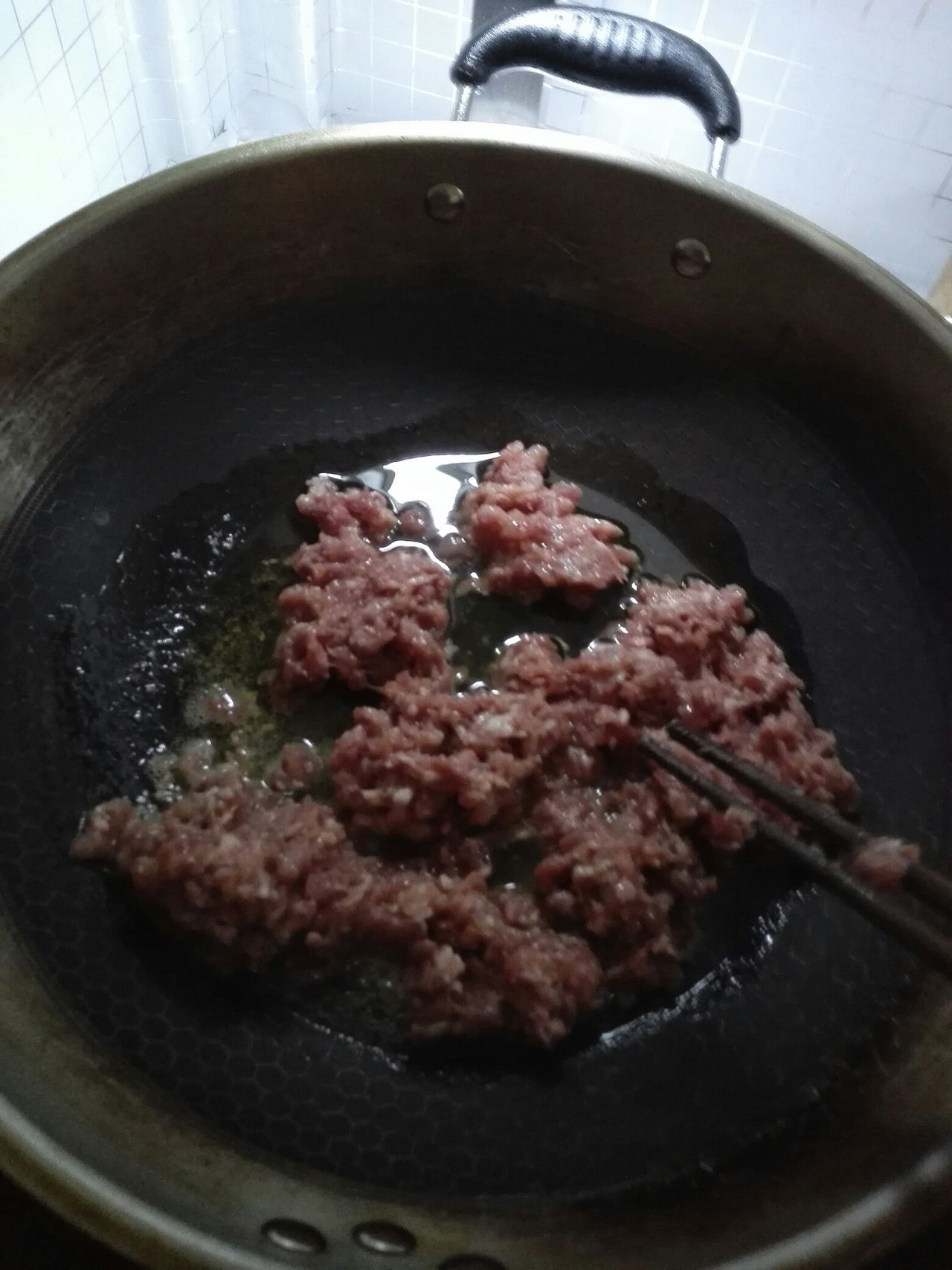看着都让人流口水的酸菜水饺你会做吗