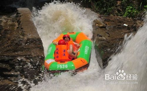浏阳凤凰峡漂流一日游