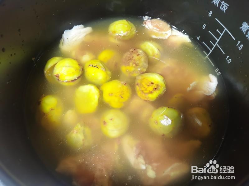 板栗烧鸡快手版的做法