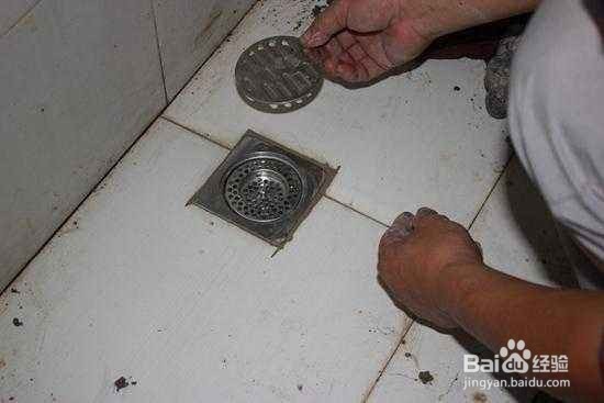 邻居抱怨卫生间漏水怎么办,怎么排查?