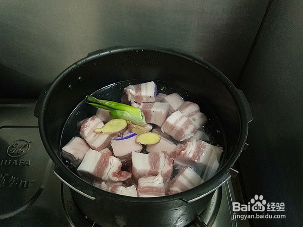 笋干烧肉的步骤