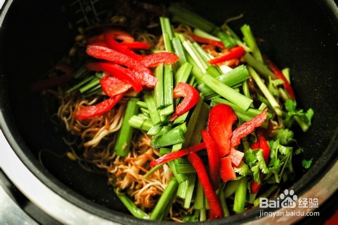 肉丝焖面怎么做