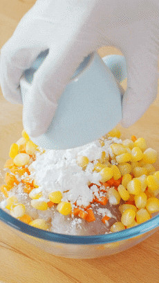 玉米蒸虾丸宝宝辅食的做法