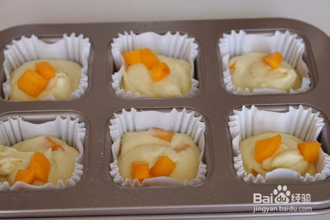 黄桃麦芬的做法