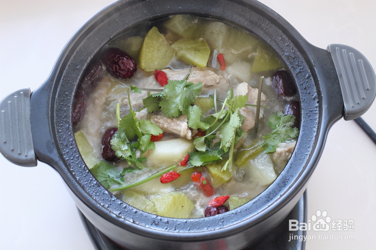 怎么做萝卜红枣排骨汤