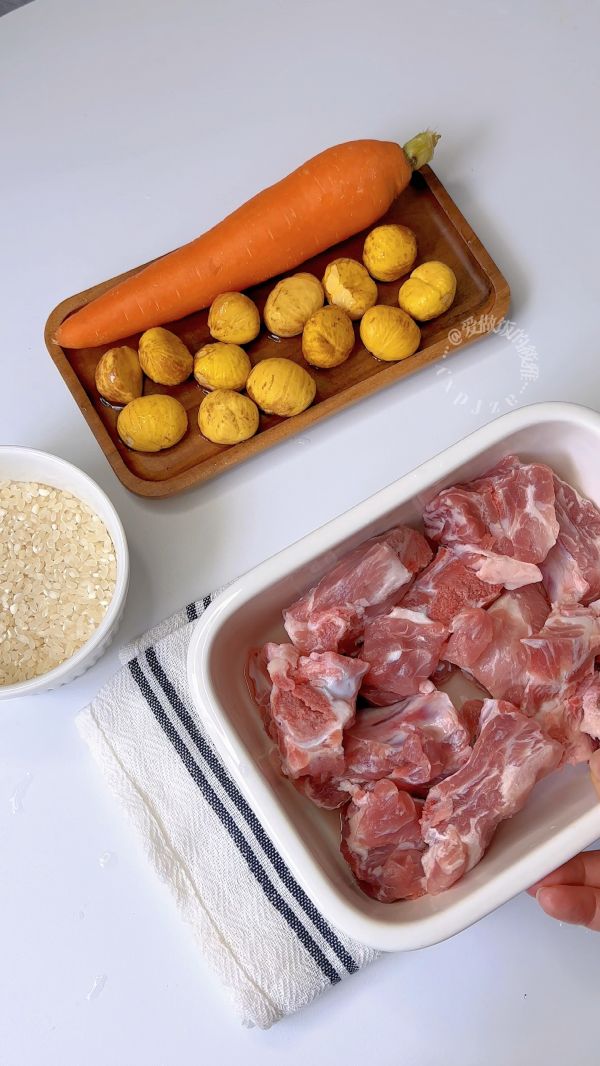 秋日限定美味板栗排骨焖饭好好吃
