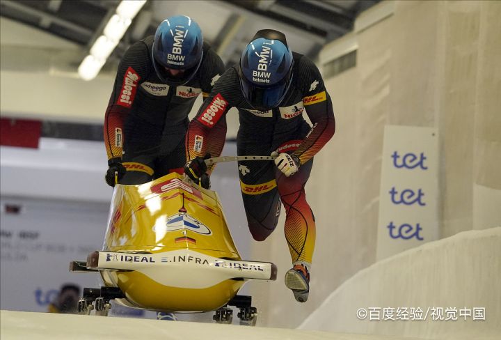 冬奥会的雪车项目中掌舵和制动是同一个人负责吗