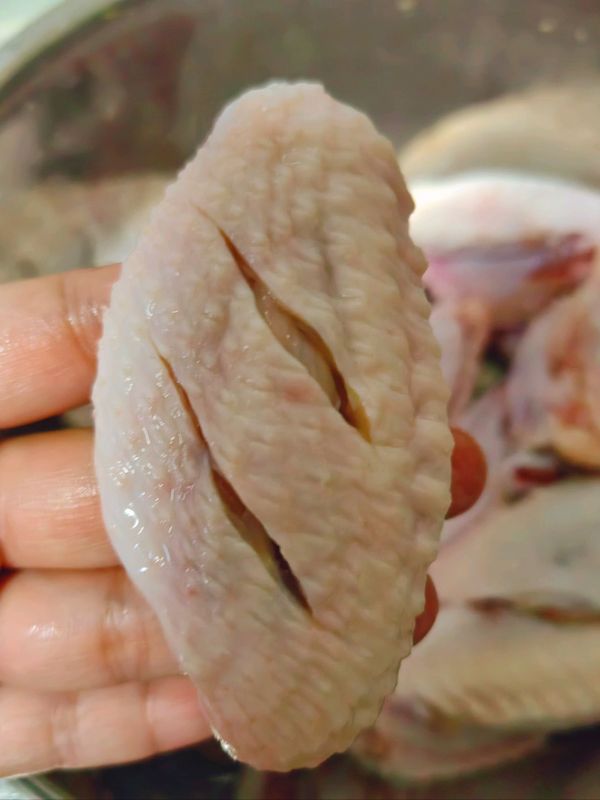 快手空气炸锅蒜香鸡翅