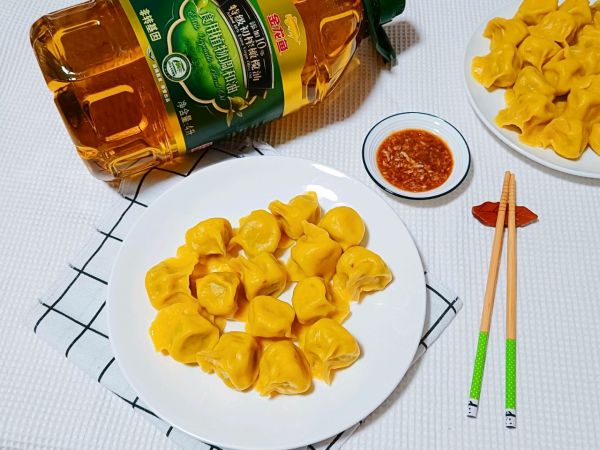 黄花鱼五花肉韭菜水饺