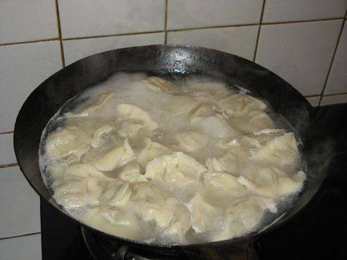 怎么做芹菜馅水饺,看完这个你就学会了