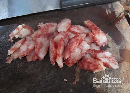 美味腊肠排骨饭