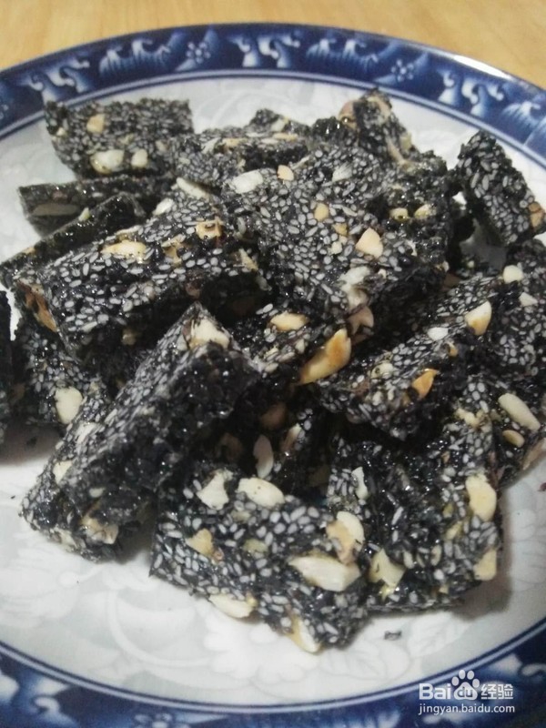 少有人知道的芝麻花生糖的做法