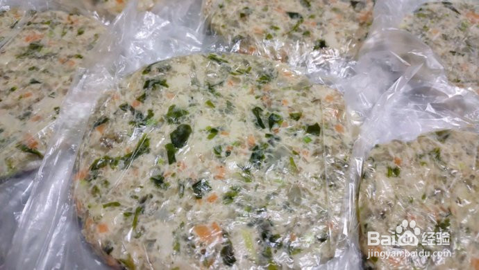 看得见虾肉的彩蔬鲜虾饼的做法