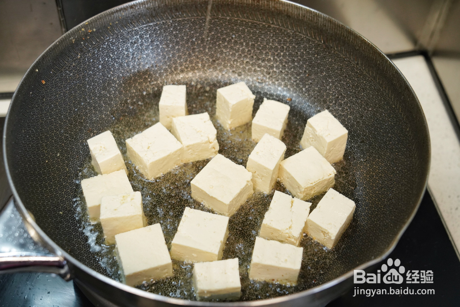 酱香春笋香干焖五花肉的做法