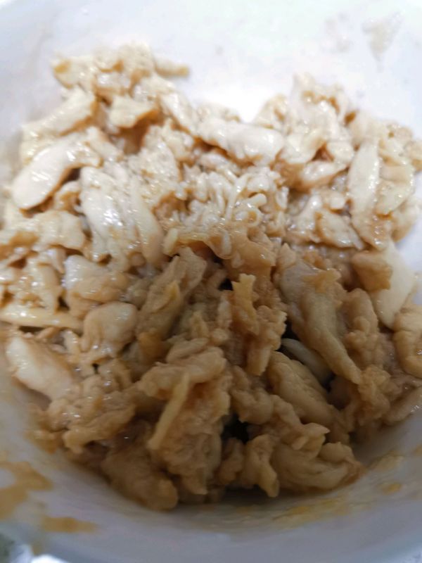 鸡丝芹菜炒土豆