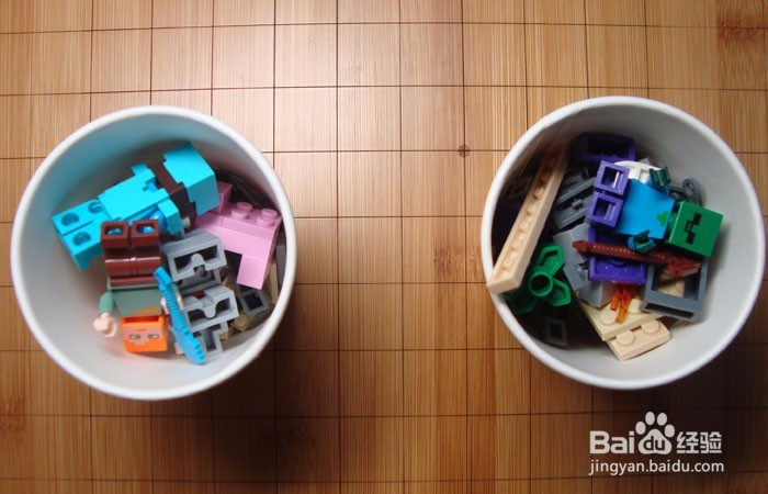 我的世界积木如何拼装采集矿石场景