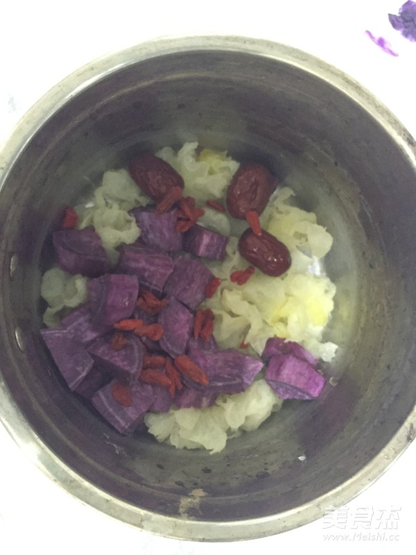紫薯银耳饮的做法