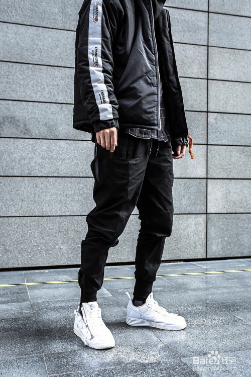 男生束脚裤经典穿搭