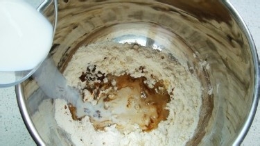 怎样做漂亮的咖啡花朵小面包？