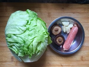 香菇火腿炒生菜的做法