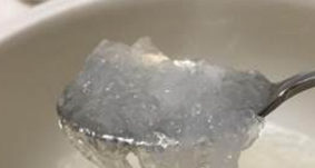 清霾银雪燕窝羹的做法
