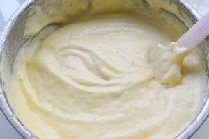 如何制作美味的蛋黄派