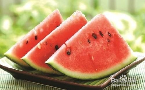 夏季挑选西瓜，学会这“6招”辨别小方法