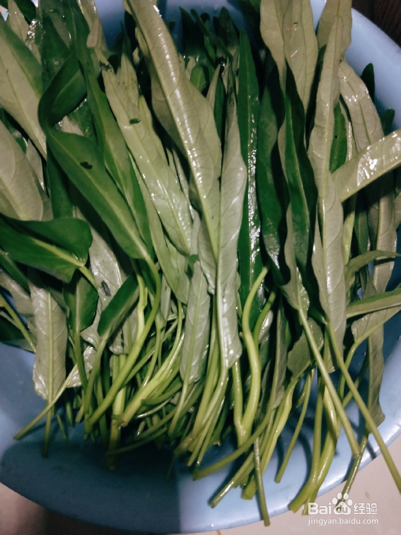 适合懒人做的素炒空心菜