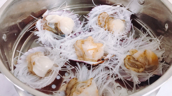 蒜蓉粉丝蒸扇贝
