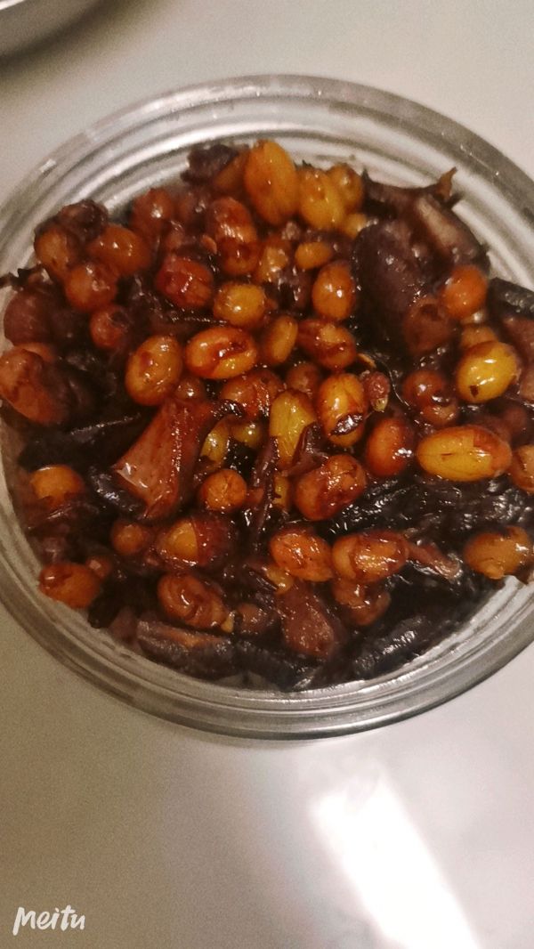 自制黄豆香菇酱