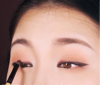 韩妆博主Leesu干玫瑰妆