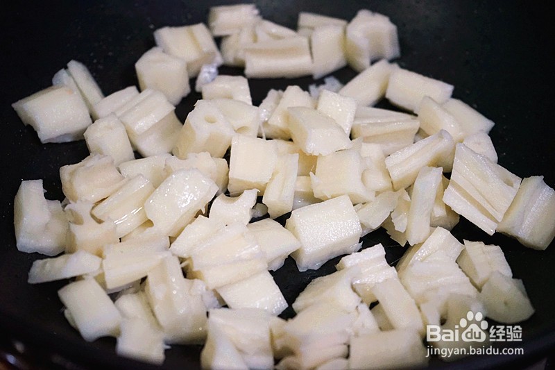 糖醋藕丁的做法