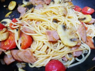 番茄口蘑火腿意面