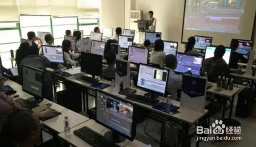 学校机房怎么规范学生的上网行为