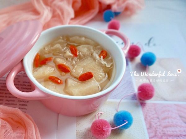 冰糖银耳雪梨汤#柏翠辅食节—健康食疗#