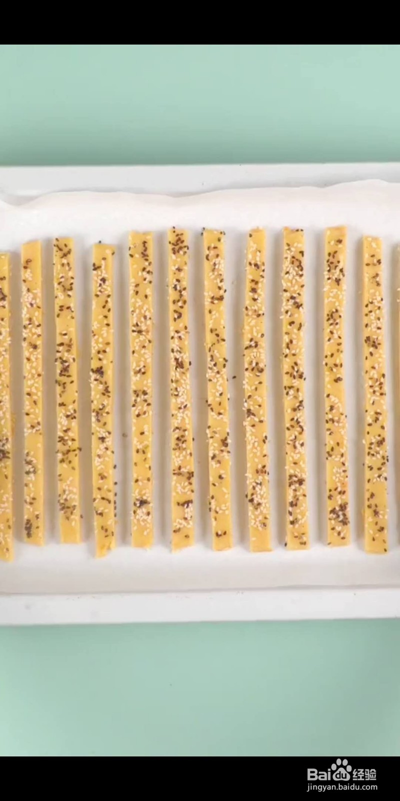 如何做美味的芝麻红薯脆条