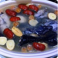 山药黄芪乌鸡汤