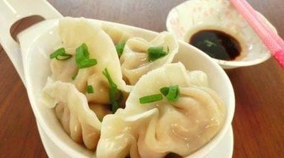 包韭菜饺子怎样不出水