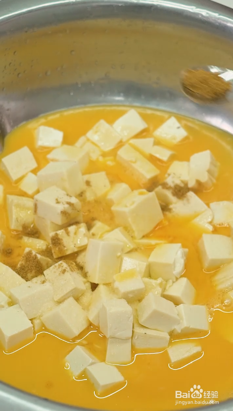 鸡蛋煲豆腐的做法