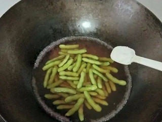 凉拌毛豆怎么做?