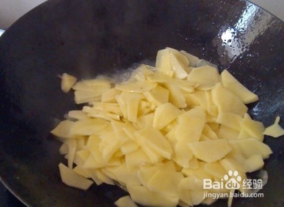 土豆辣椒炒杏鲍菇